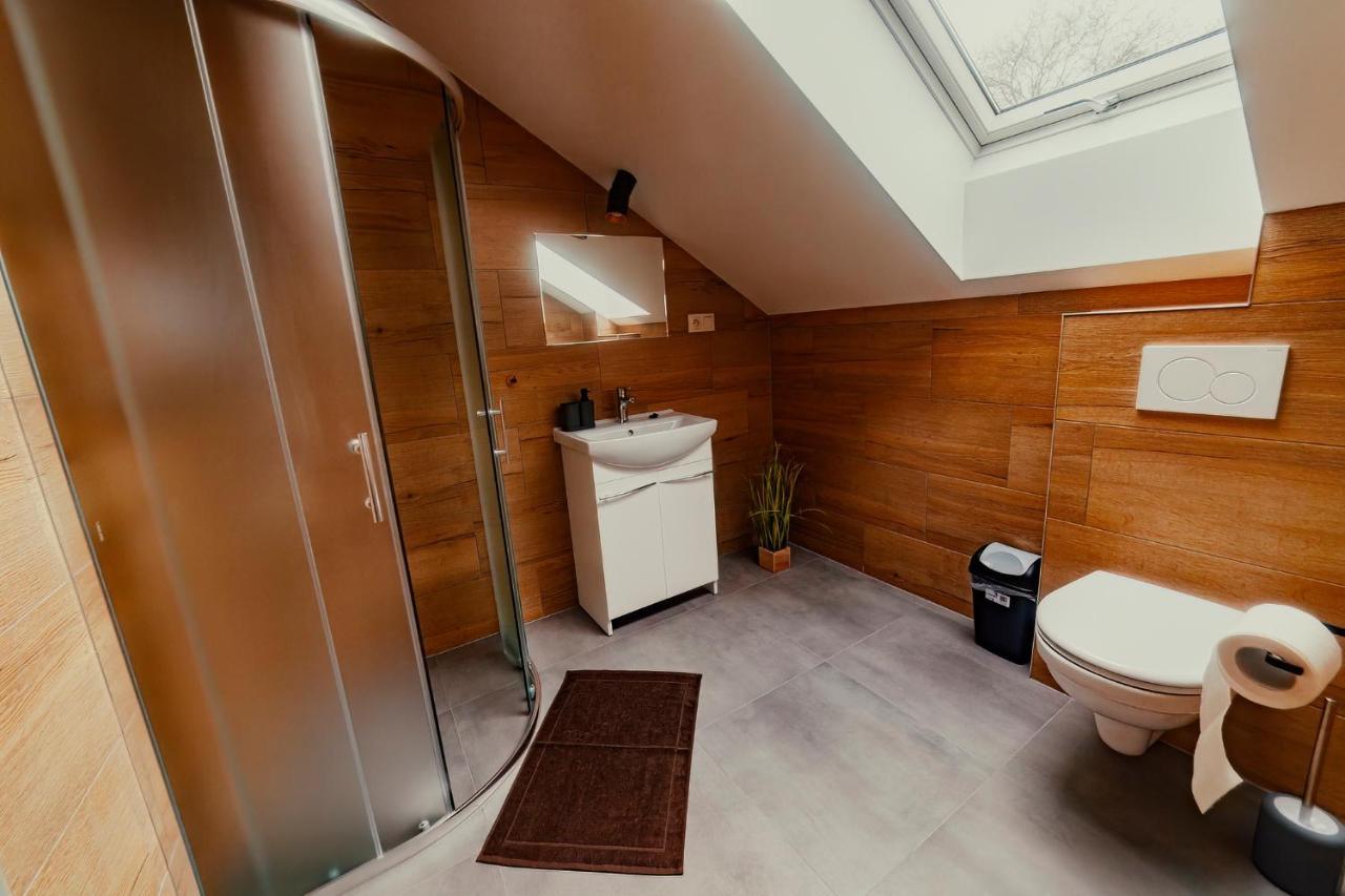 Hotel Bird House à Prešov Extérieur photo