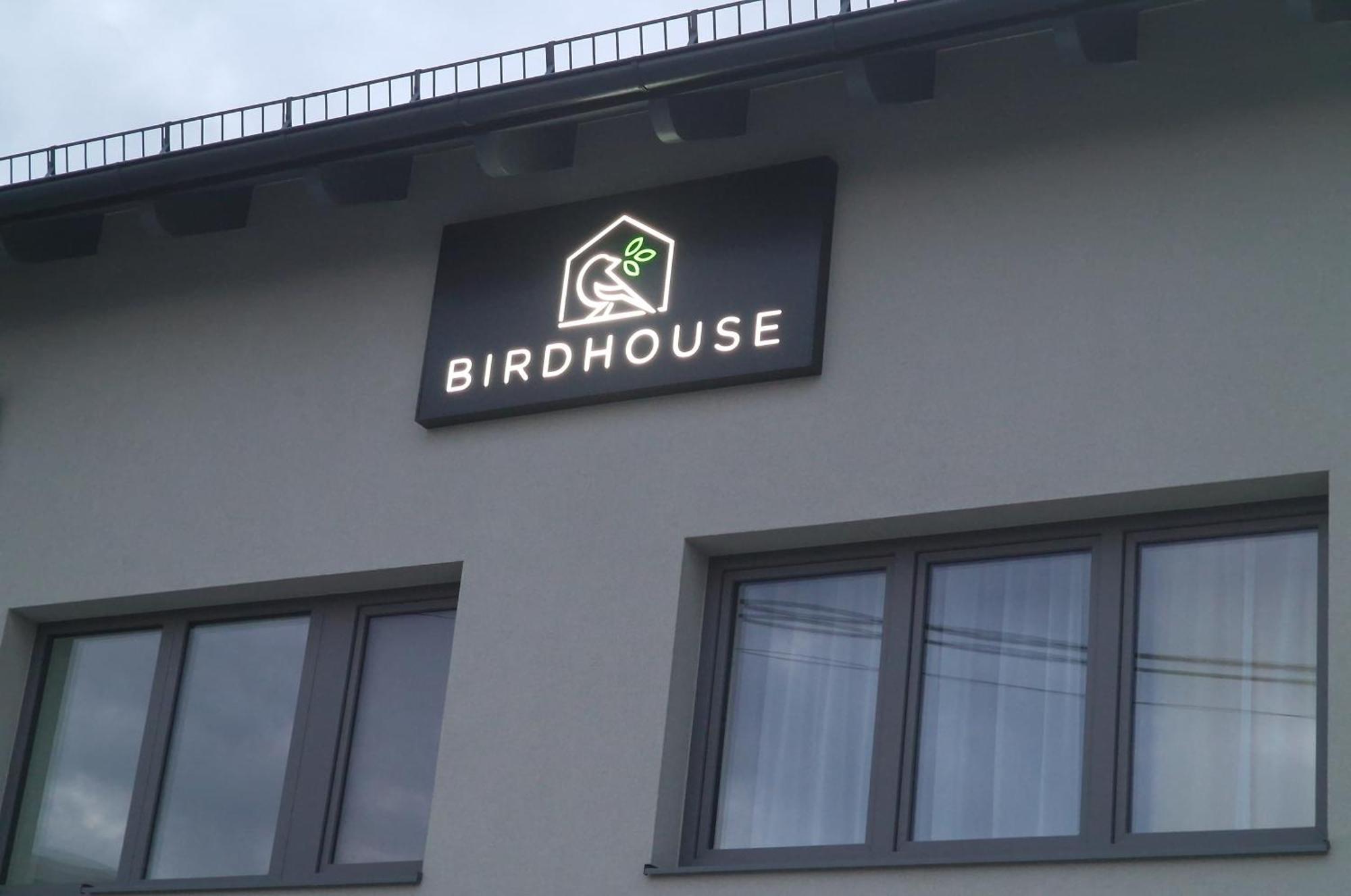 Hotel Bird House à Prešov Extérieur photo