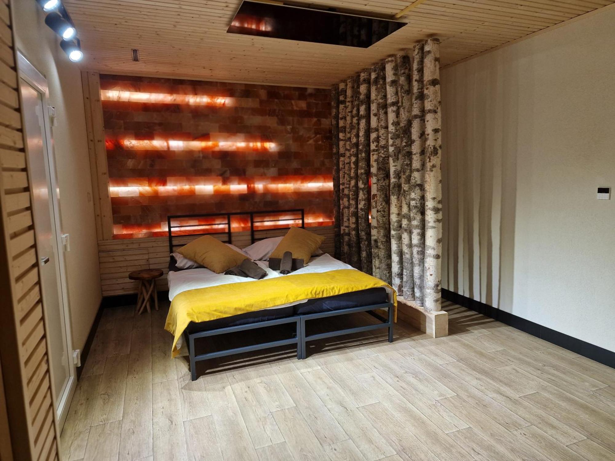 Hotel Bird House à Prešov Extérieur photo